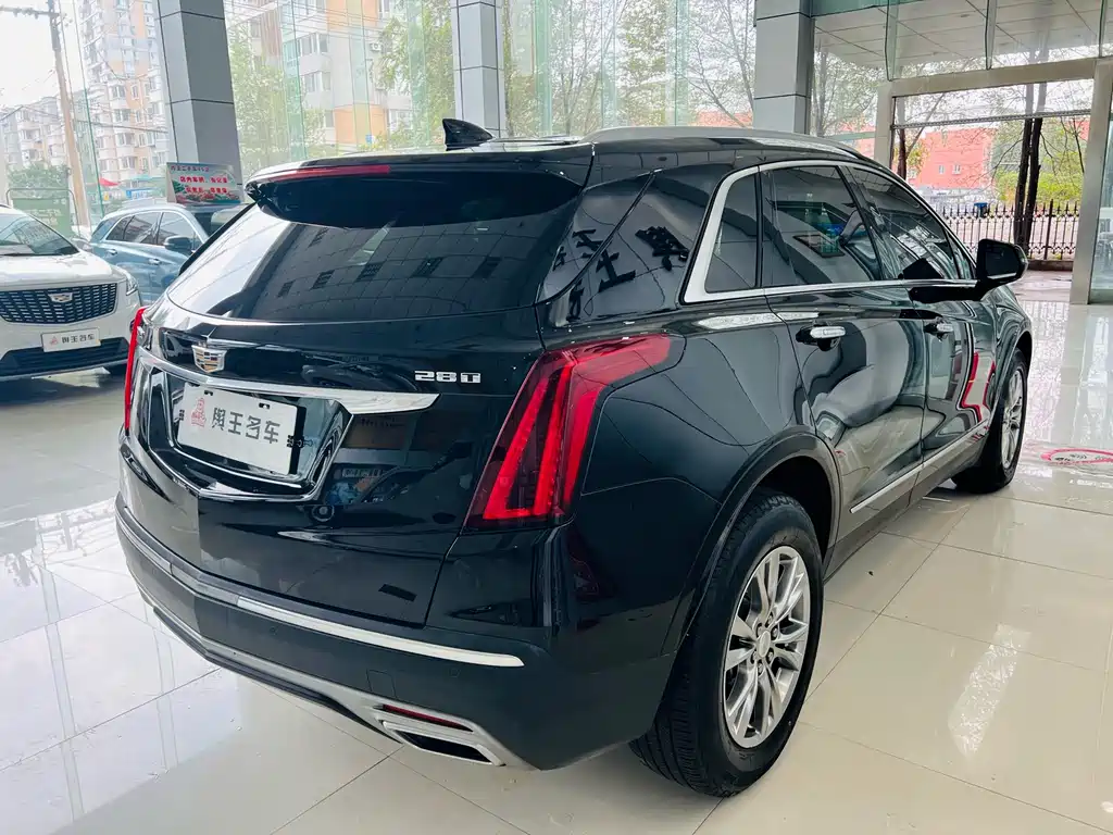Cadillac XT5 28 T Luxury
