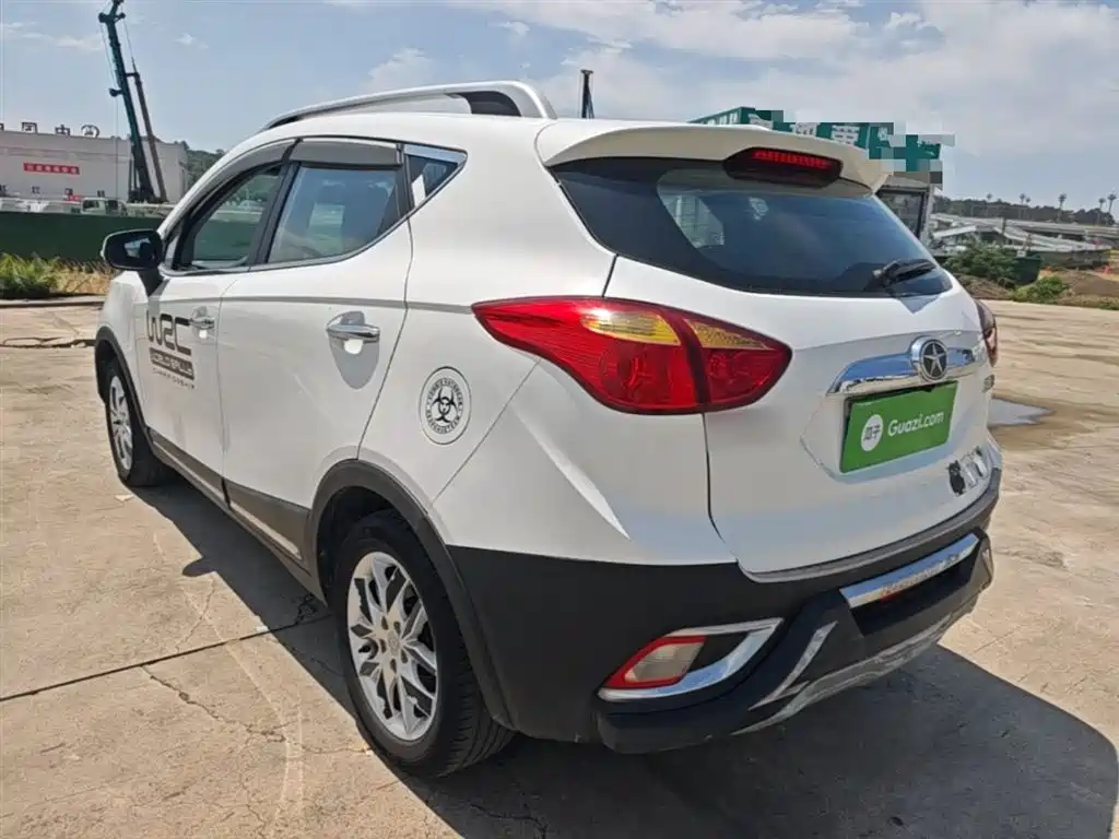 Refine S3 1.5 L Manual Luxury Smart