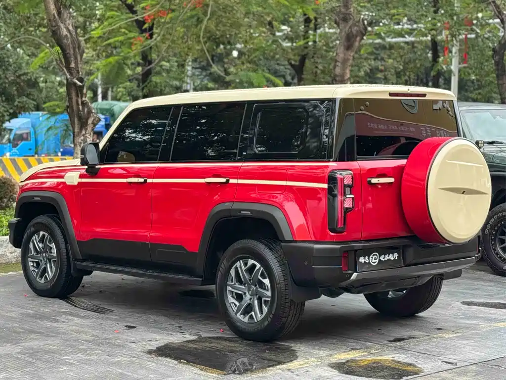 BAIC BJ40 2.0 T New City Hunter Swordsman