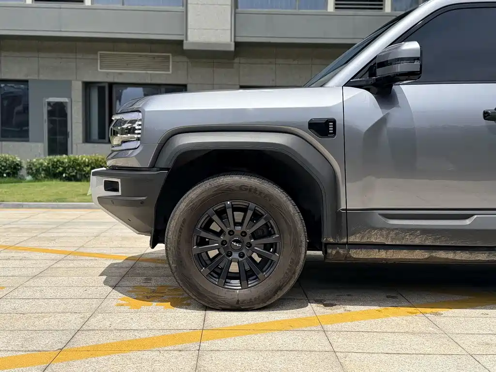 Leopard 5 Navigator