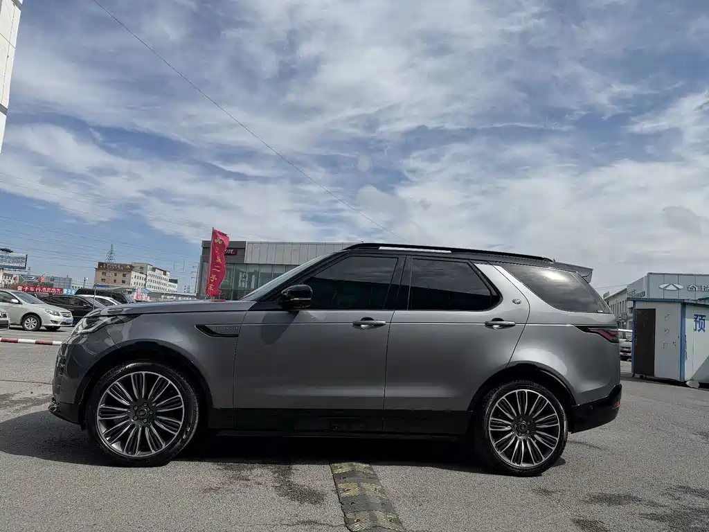 Discovery Facelift 360 PS R-Dynamic SE