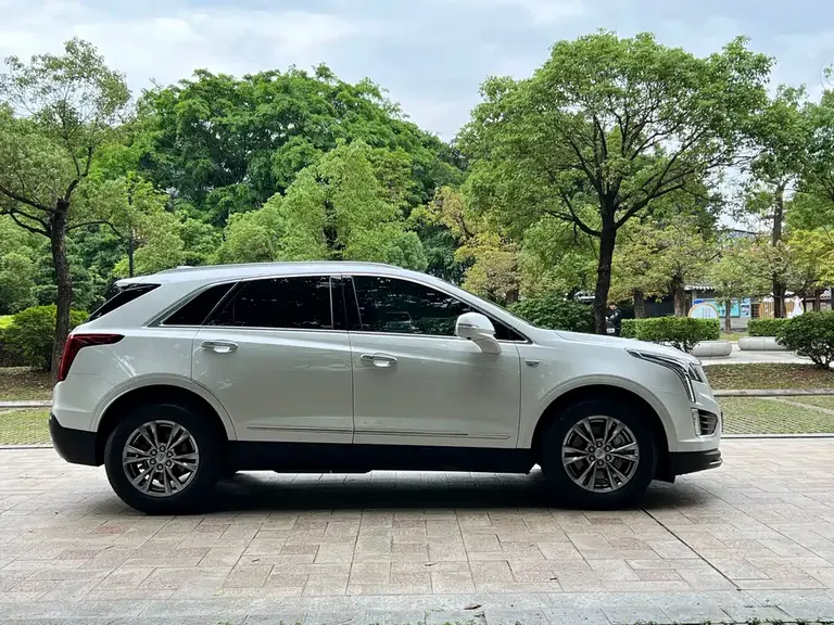 Cadillac XT5 Facelift 28 T Luxury