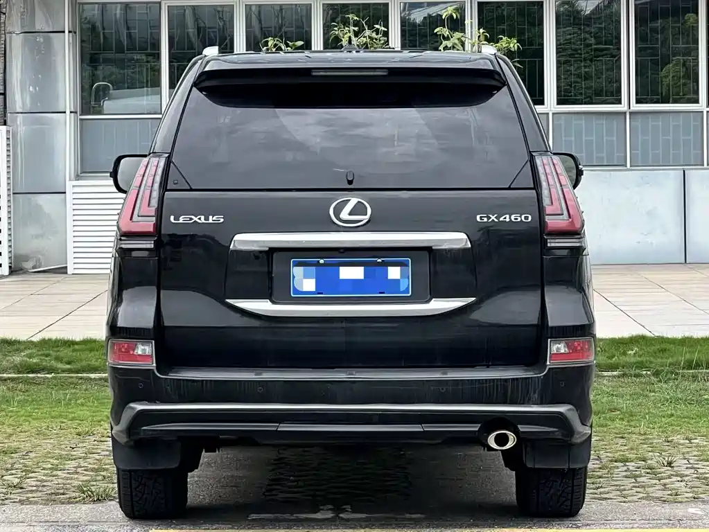 Lexus GX 400 Distinguished