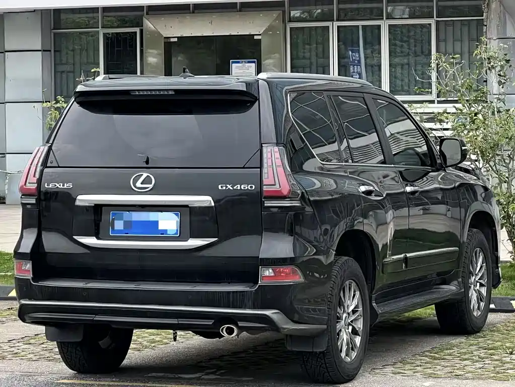 Lexus GX 400 Distinguished