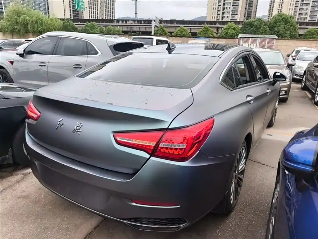 Hongqi H5 30 TD Connected Charm Motion
