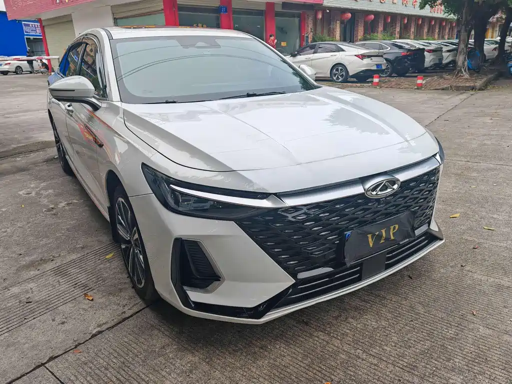 Arrizo 8 1.6 T DCT Premium