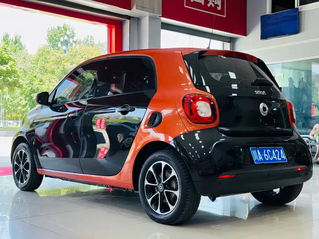 smart forfour 1.0 L 52 kW Passion