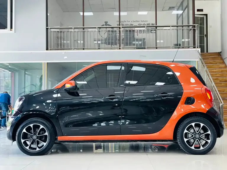 smart forfour 1.0 L 52 kW Passion