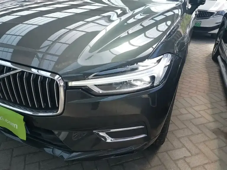 Volvo XC60 T5 4 WD Smart Vision Luxury