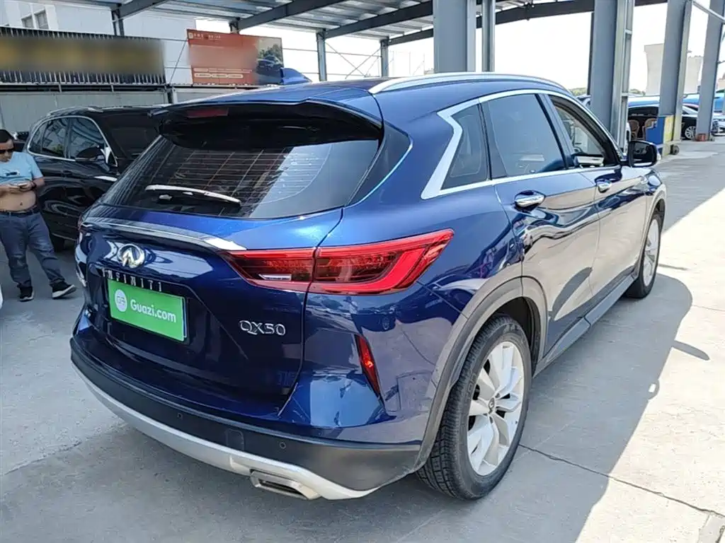 Infiniti QX50 2.0 T 4 WD Elite