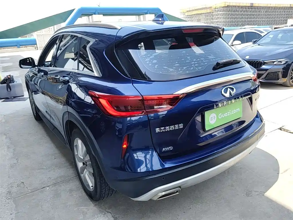 Infiniti QX50 2.0 T 4 WD Elite