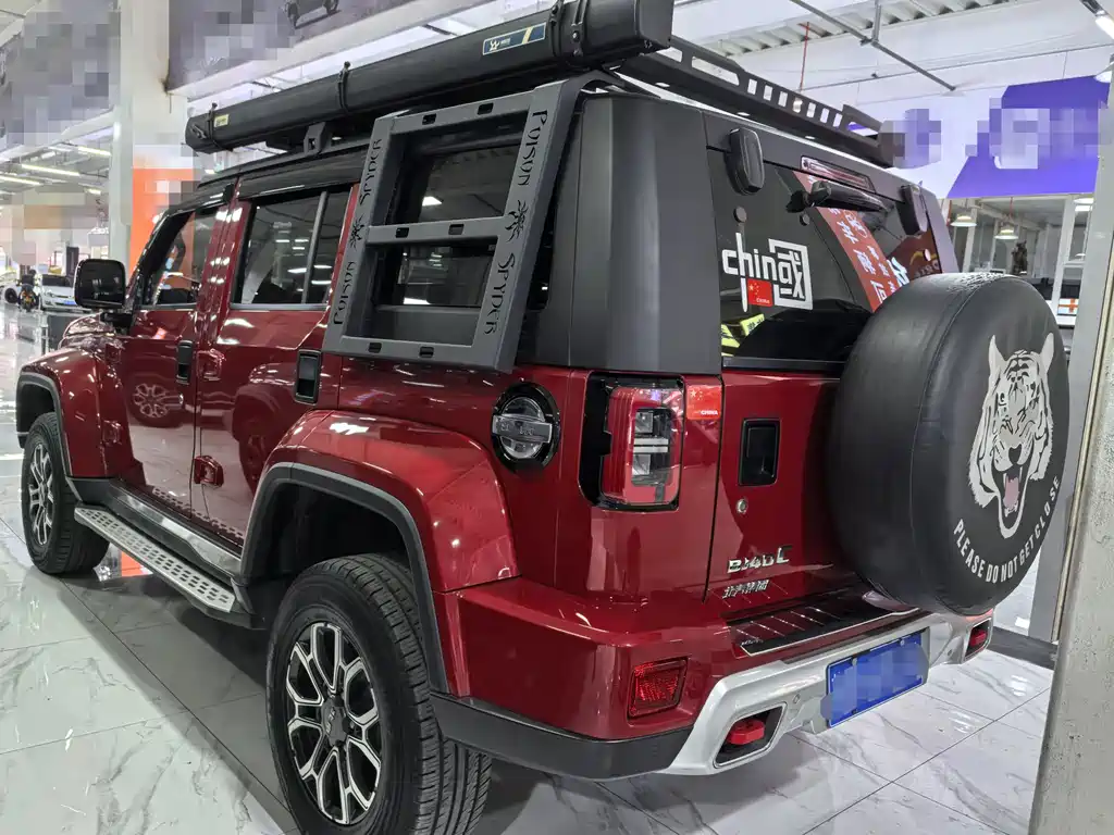 BAIC BJ40 2.0 T Auto 4 WD City Hunter Swordsman