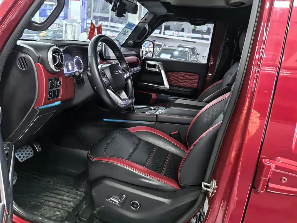 BAIC BJ40 2.0 T Auto 4 WD City Hunter Swordsman