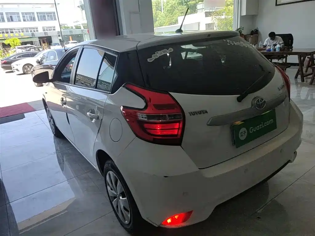 YARiS L Zhixuan Facelift 1.5 E CVT Charm Motion