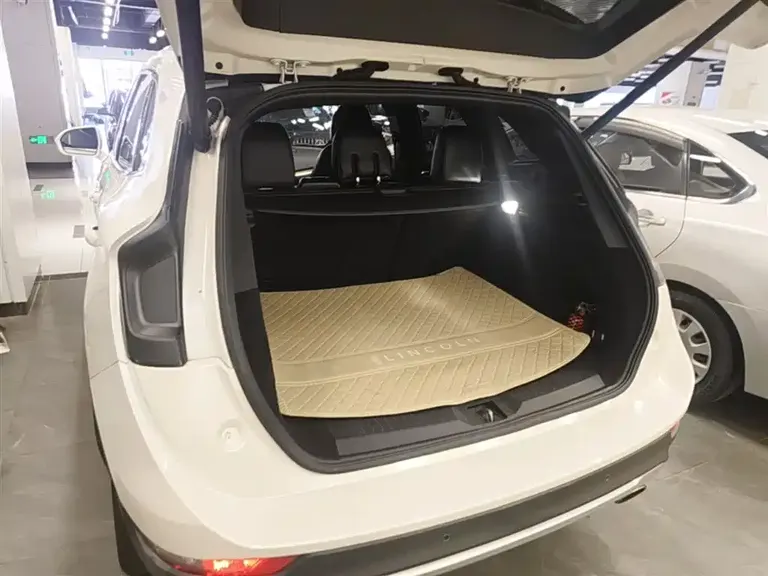 Lincoln MKC 2.0 T 4 WD Graceful