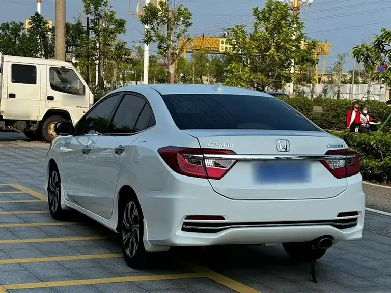 Honda Crider 1.8 L CVT Comfort