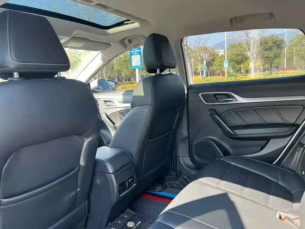MG6 20 T Auto Elite Connected CN-V