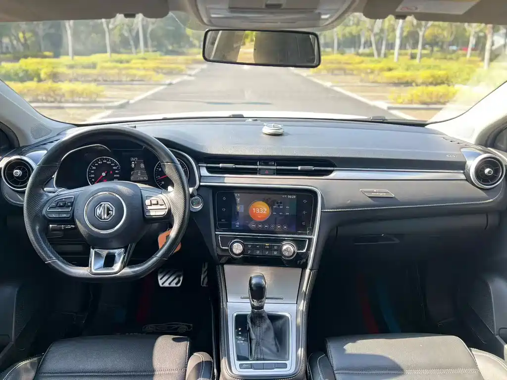 MG6 20 T Auto Elite Connected CN-V