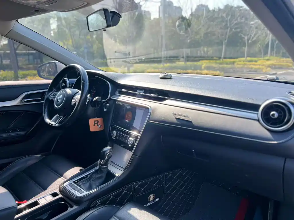 MG6 20 T Auto Elite Connected CN-V