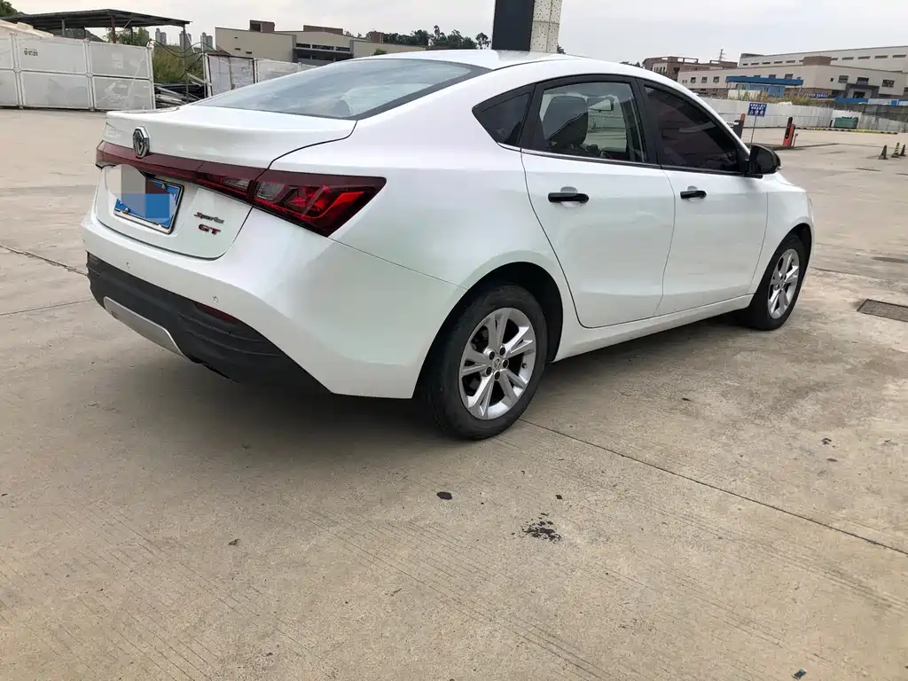 Ruixing 1.5 T Auto Value Luxury