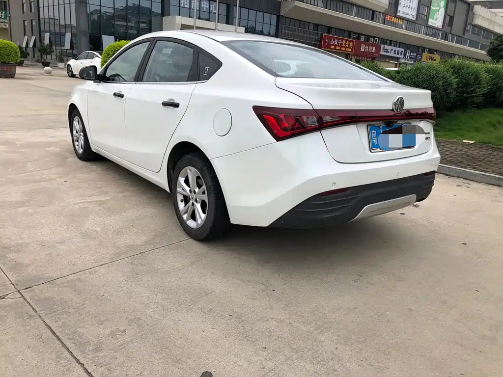 Ruixing 1.5 T Auto Value Luxury