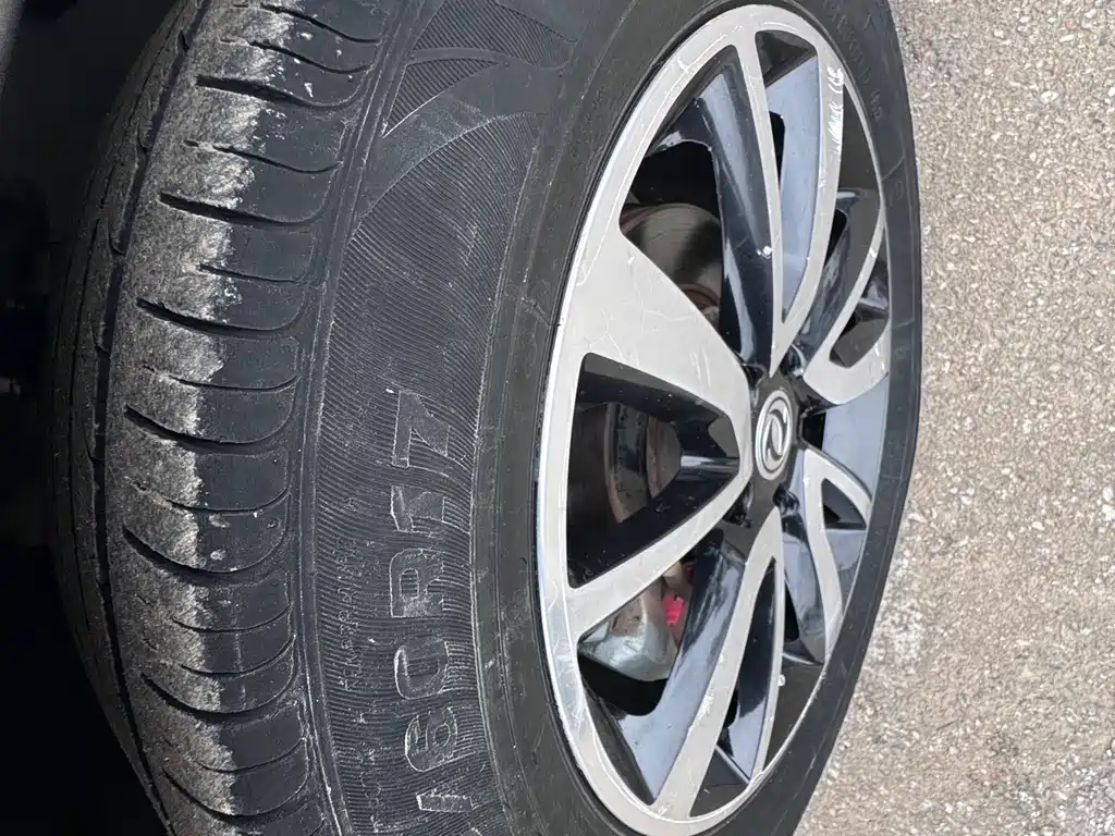 Fengguang 580 1.5 T CVT Comfort