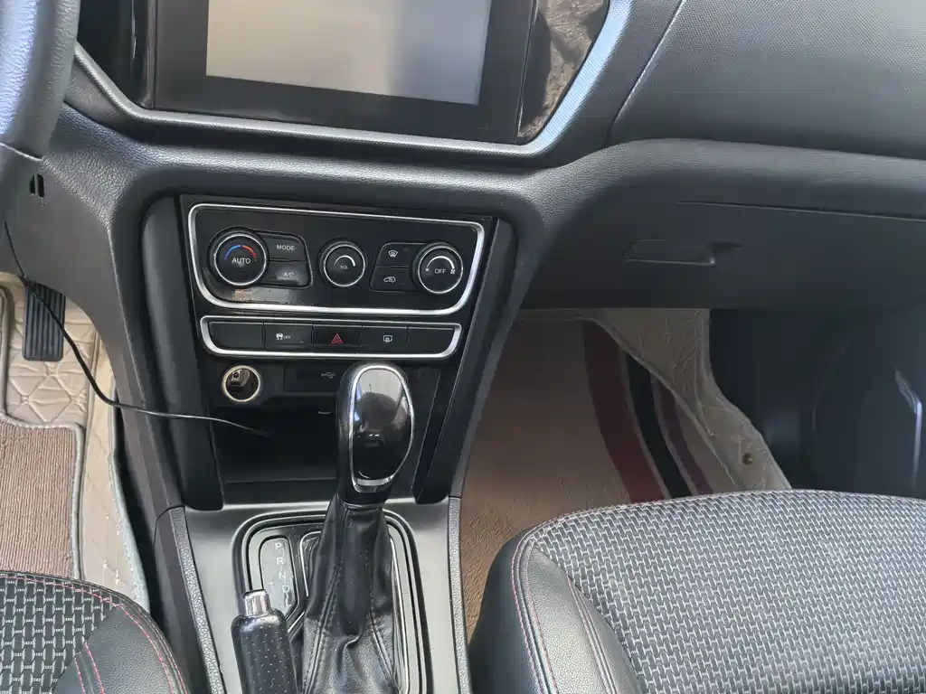 Tiggo 3 1.6 L CVT Smart Style