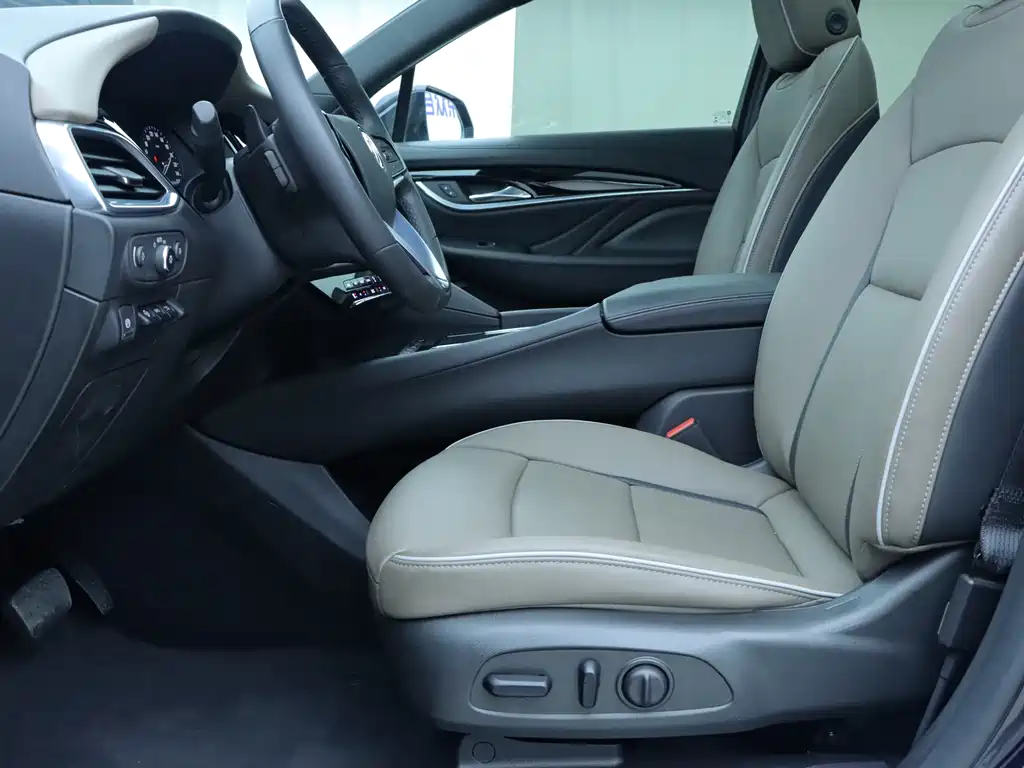 Enclave 652 T 4 WD Premium Flagship 7-seat