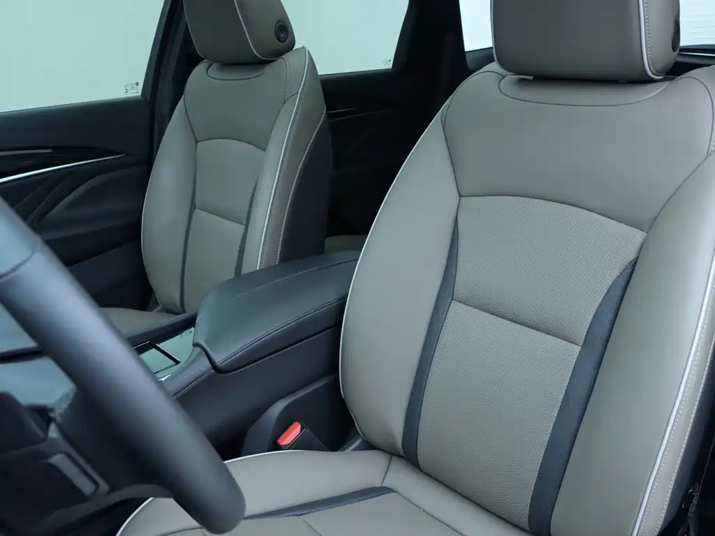 Enclave 652 T 4 WD Premium Flagship 7-seat