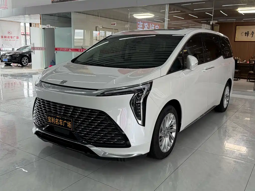 Century 2.0 T 6-seat Heritage