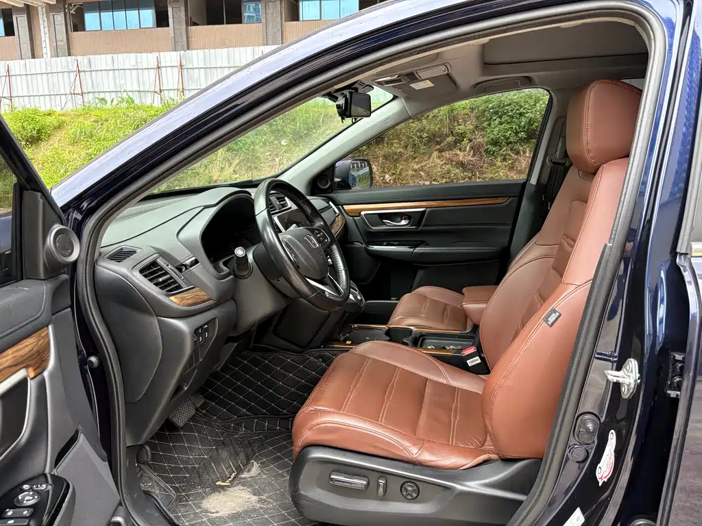 Honda CR-V 240 TURBO CVT 2 WD Style
