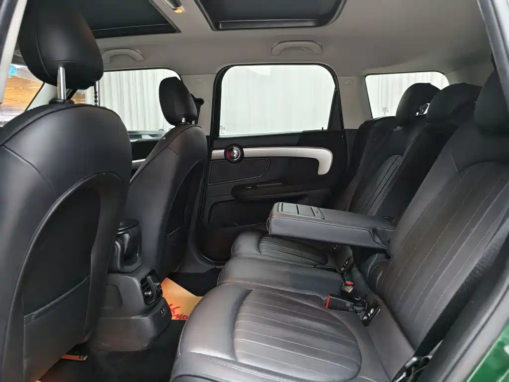 MINI COUNTRYMAN MINI COUNTRYMAN 2020款 2.0 T COOPER S ALL4 极地版
