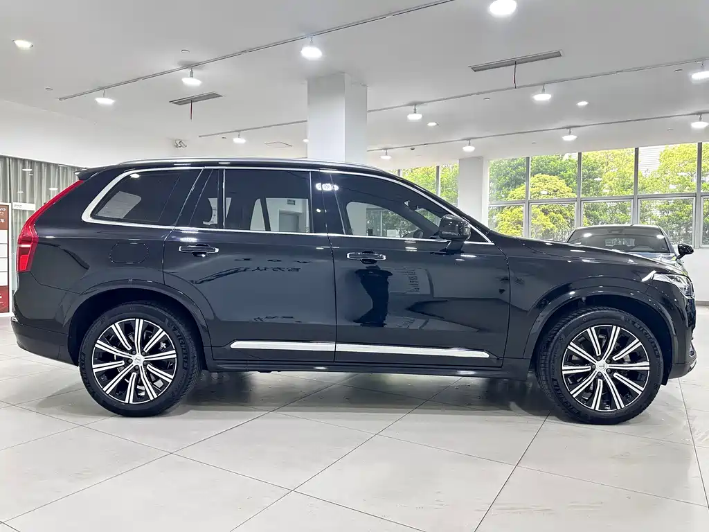 Volvo XC90 B5 Smart Travel Luxury 7-seat
