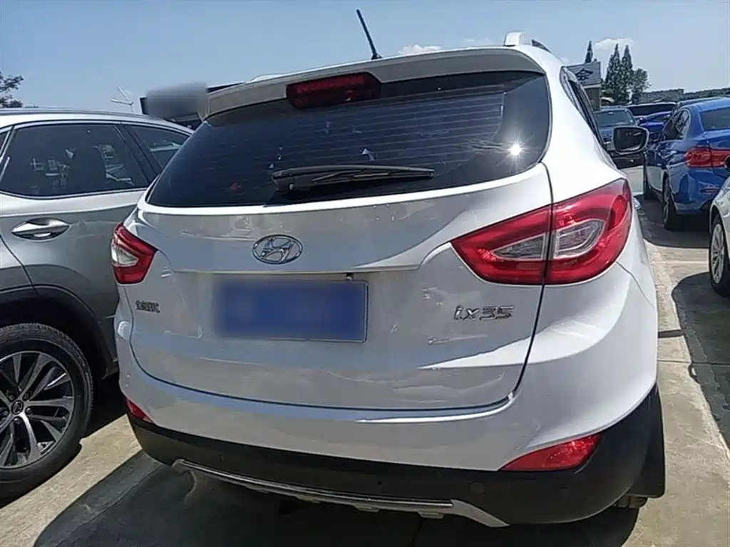 Hyundai ix35 2.0 L Auto 2 WD Intelligent CN-IV