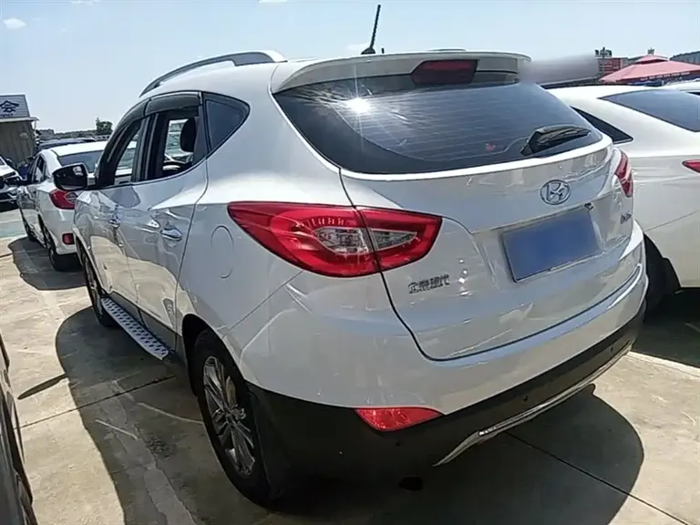 Hyundai ix35 2.0 L Auto 2 WD Intelligent CN-IV