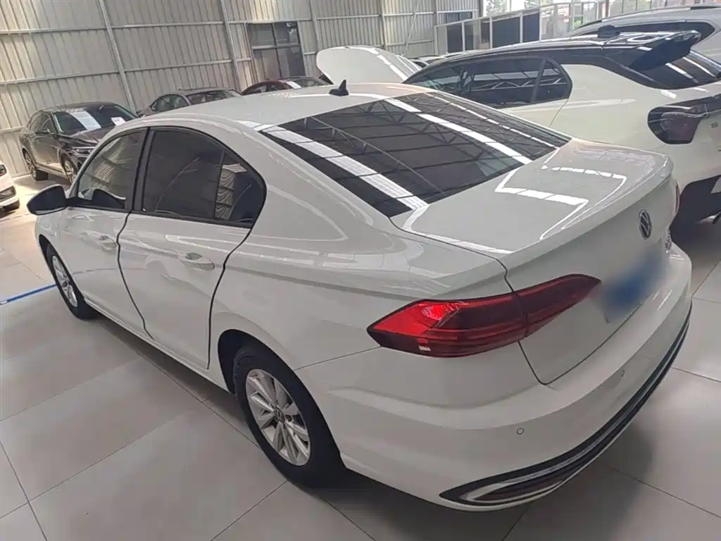 Bora 200 TSI DSG Smooth Travel