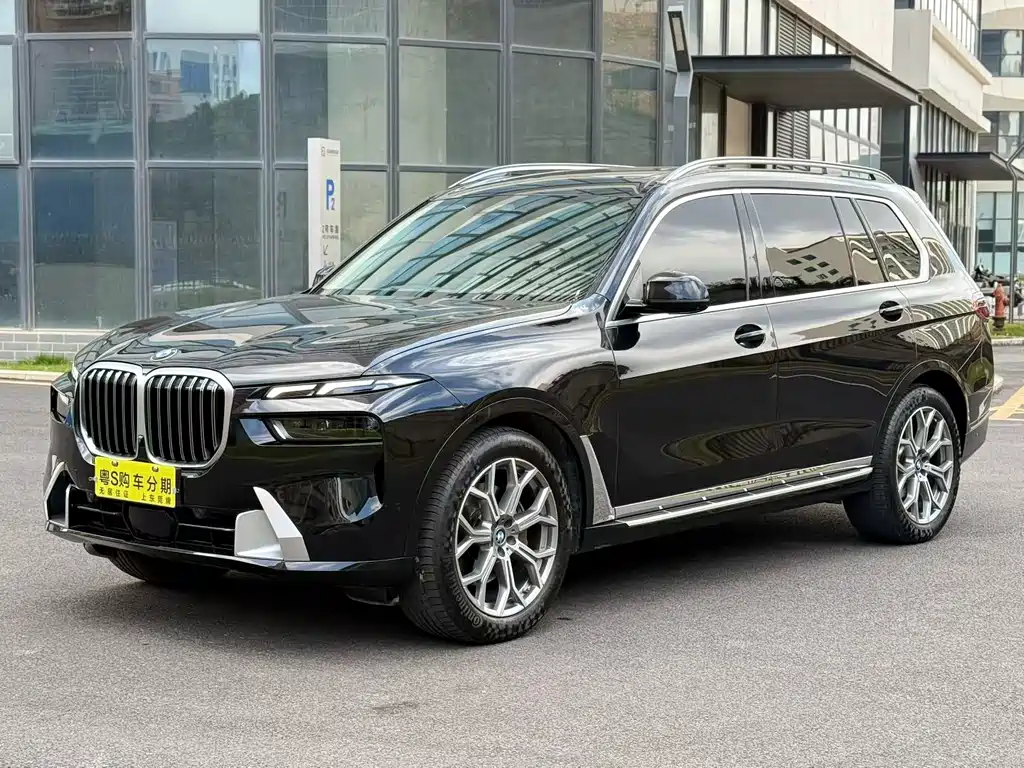 BMW X7 xDrive40 i Leading Luxury Package