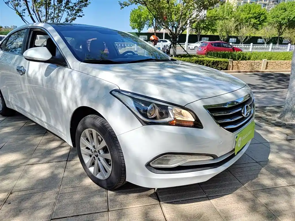 Mistra 1.8 L Auto Intelligent GLS