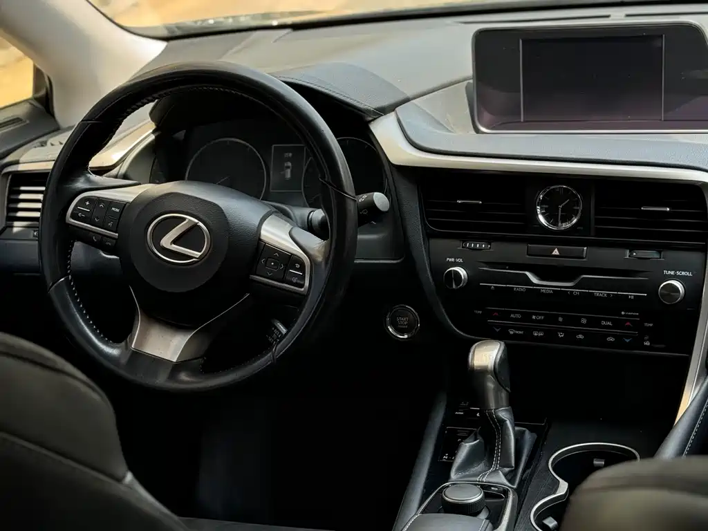 Lexus RX 300 2 WD Elite CN-VI