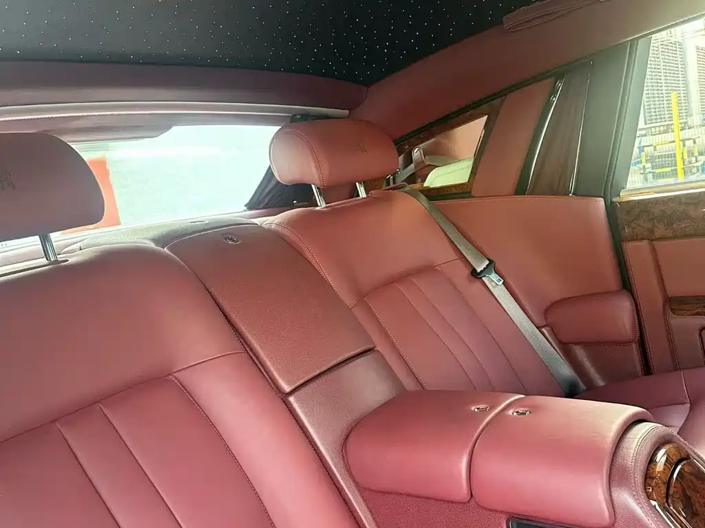 Phantom 6.7 L Standard