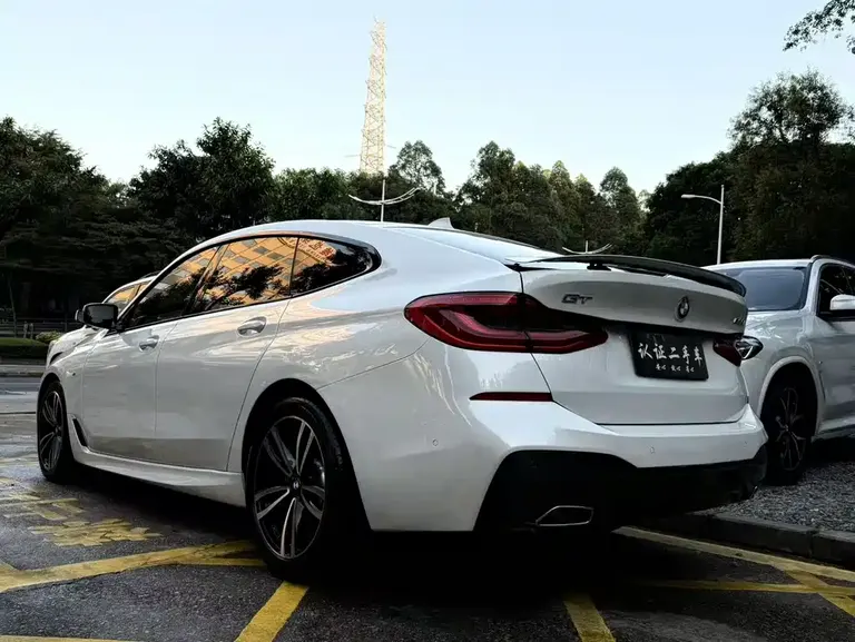 BMW 6 Series GT 630 i M Sport Package
