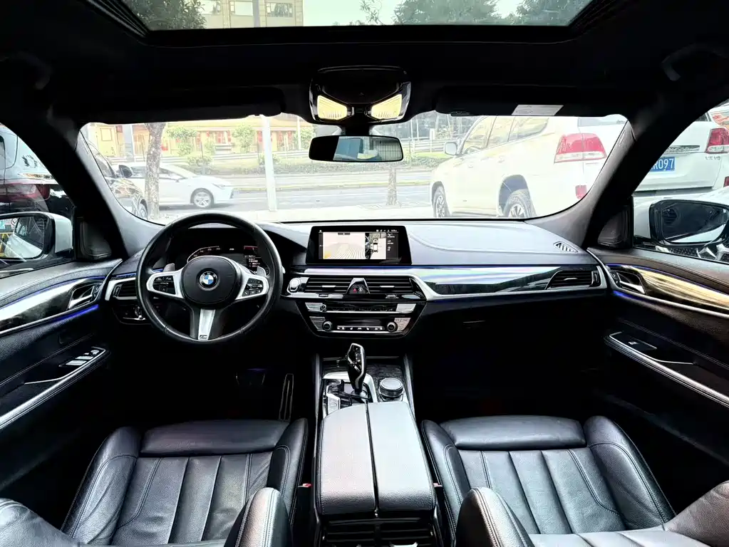 BMW 6 Series GT 630 i M Sport Package