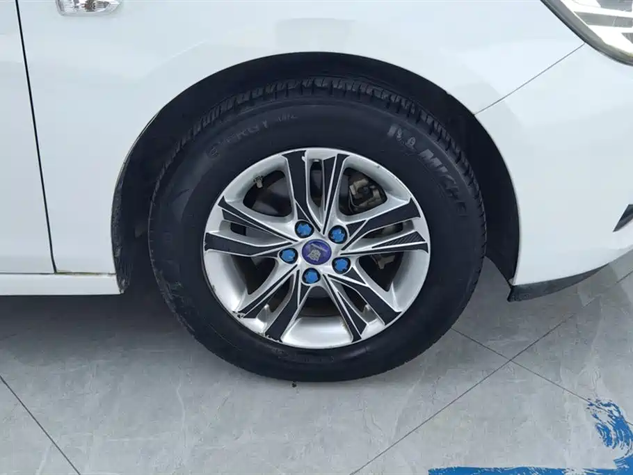 Cavalier 320 Auto Pleasant