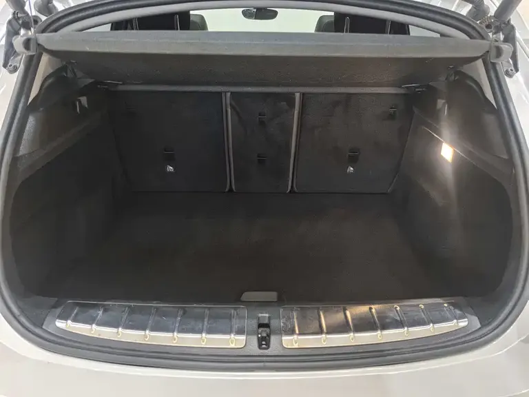 BMW X2 sDrive25 i Leading M Sport Package