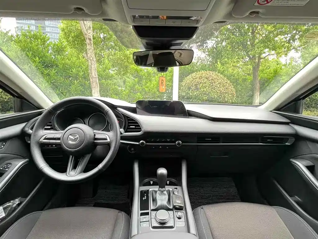 Mazda 3 Axela 2.0 L Auto Quality Engine