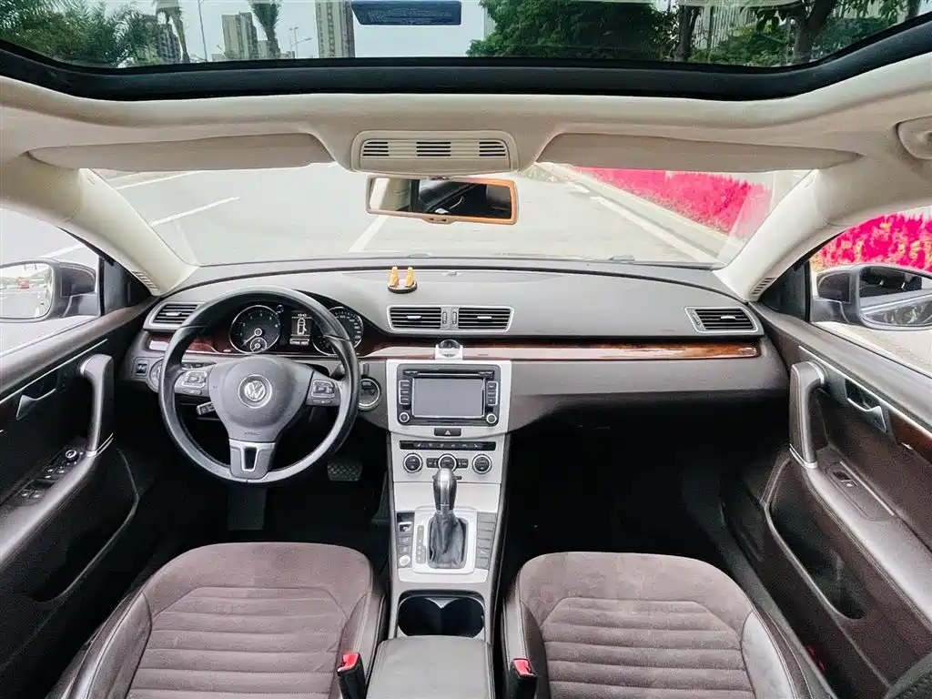 Magotan (Import) Wagon 2.0 TSI Comfort