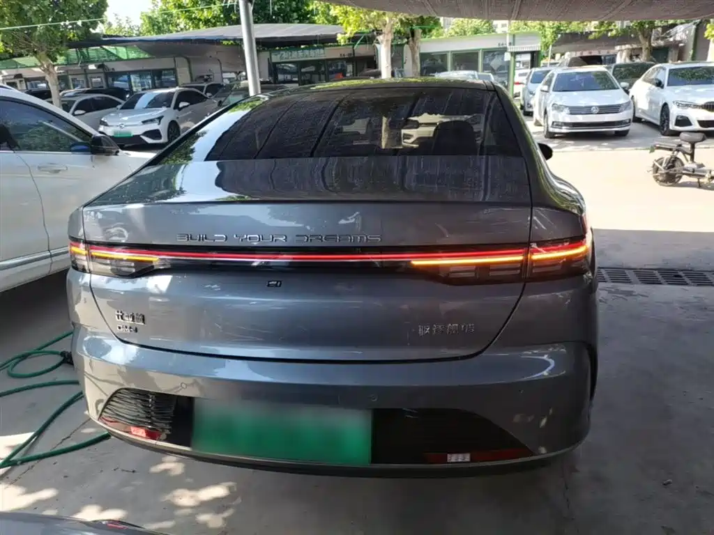 Destroyer 05 Glory DM-i 55 KM Luxury