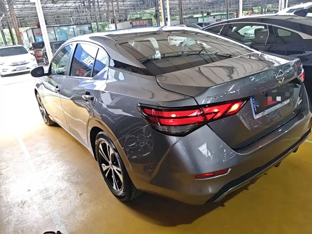 Sylphy 1.6 L XL CVT Joy
