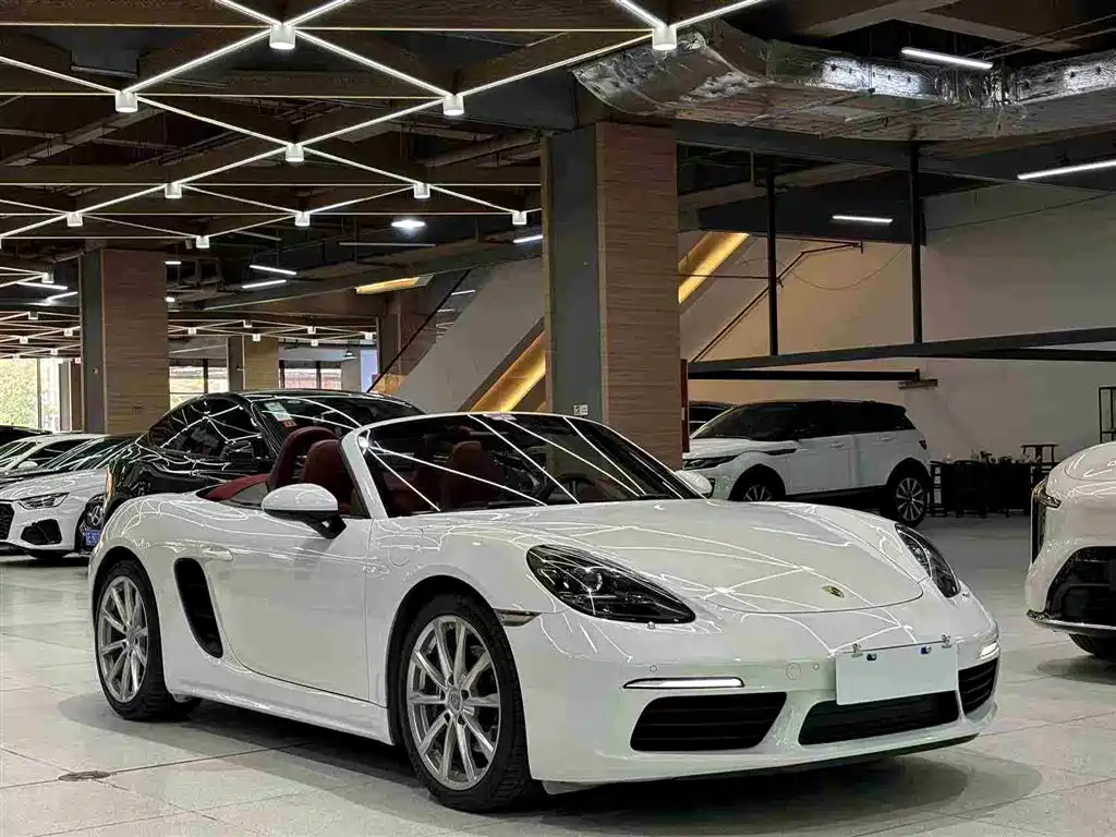 Porsche 718 Boxster 2.0 T