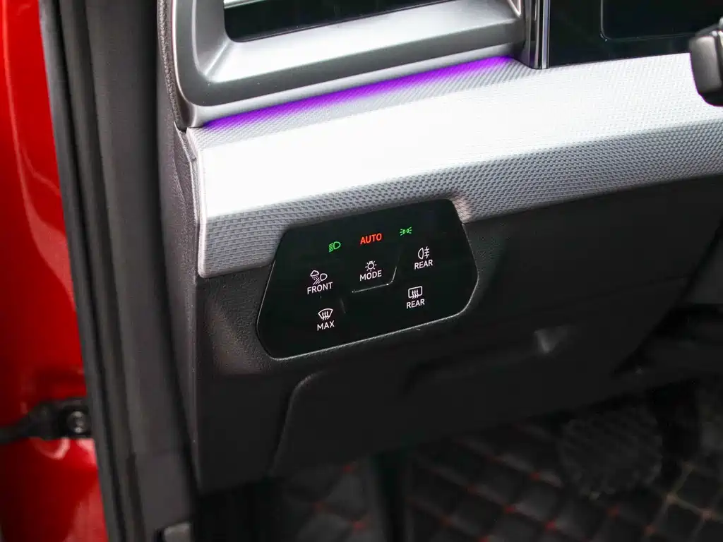 Lamando Lamando L 280 TSI DSG Spicy Cool